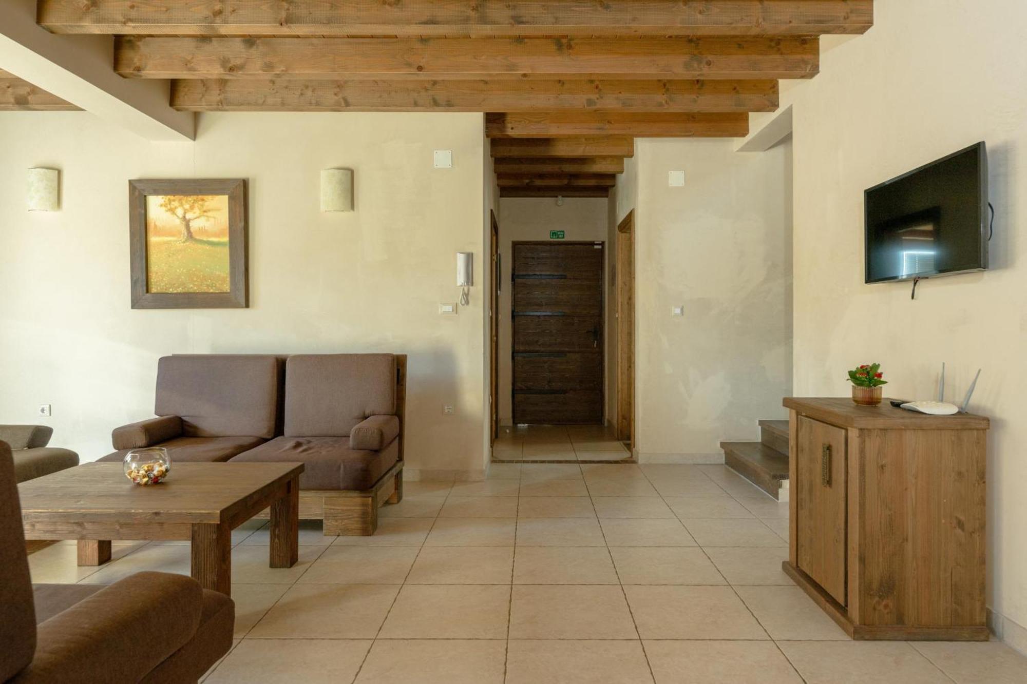 Villa Castagna Near The Sea With Private Pool And Sauna Premantura Eksteriør billede
